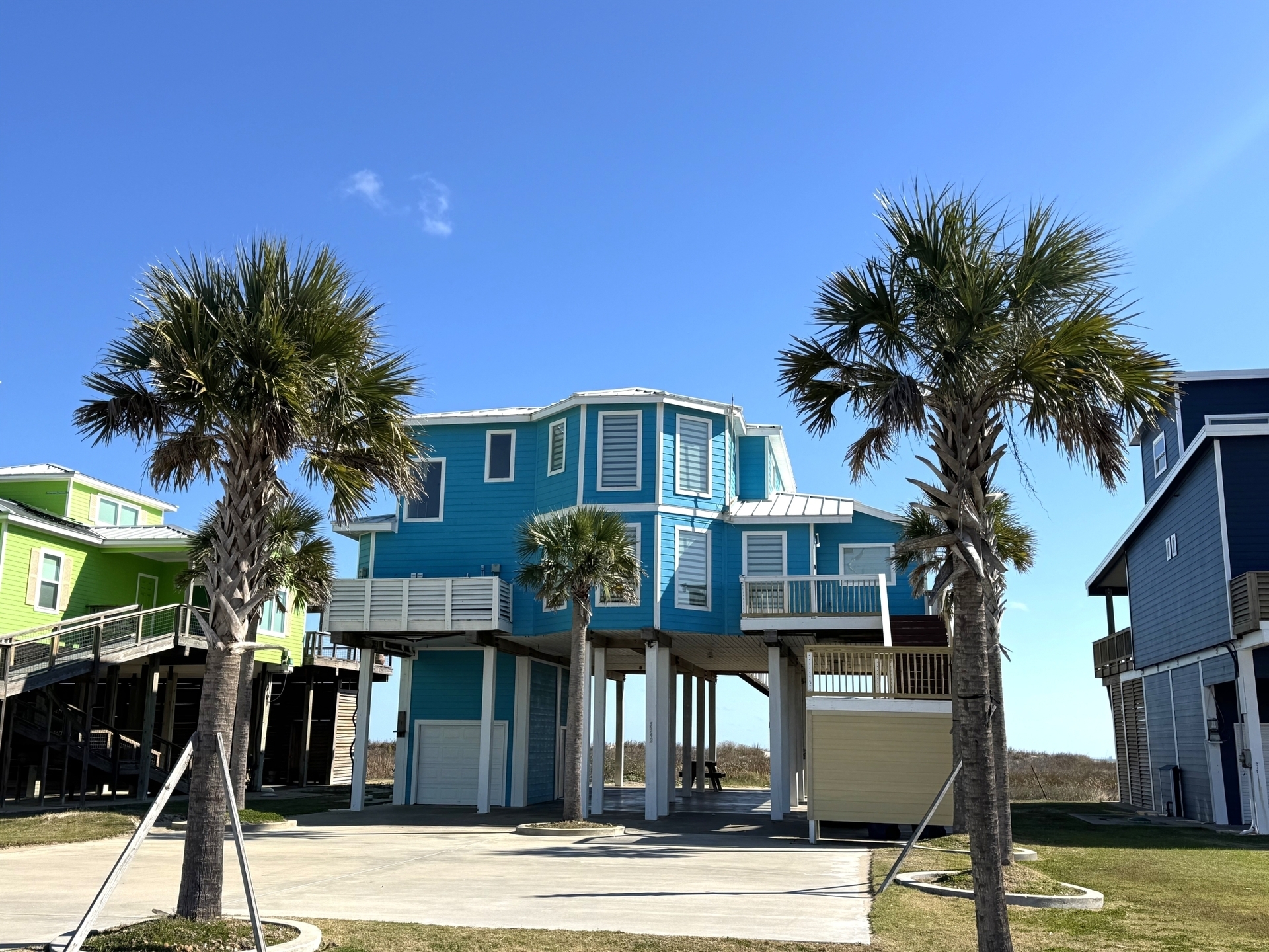 Salty Fins Beach House
