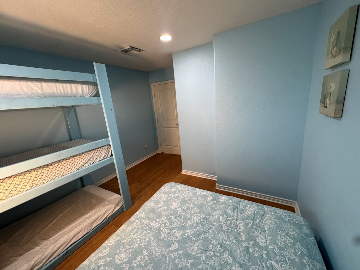 Salty Fins Beach House