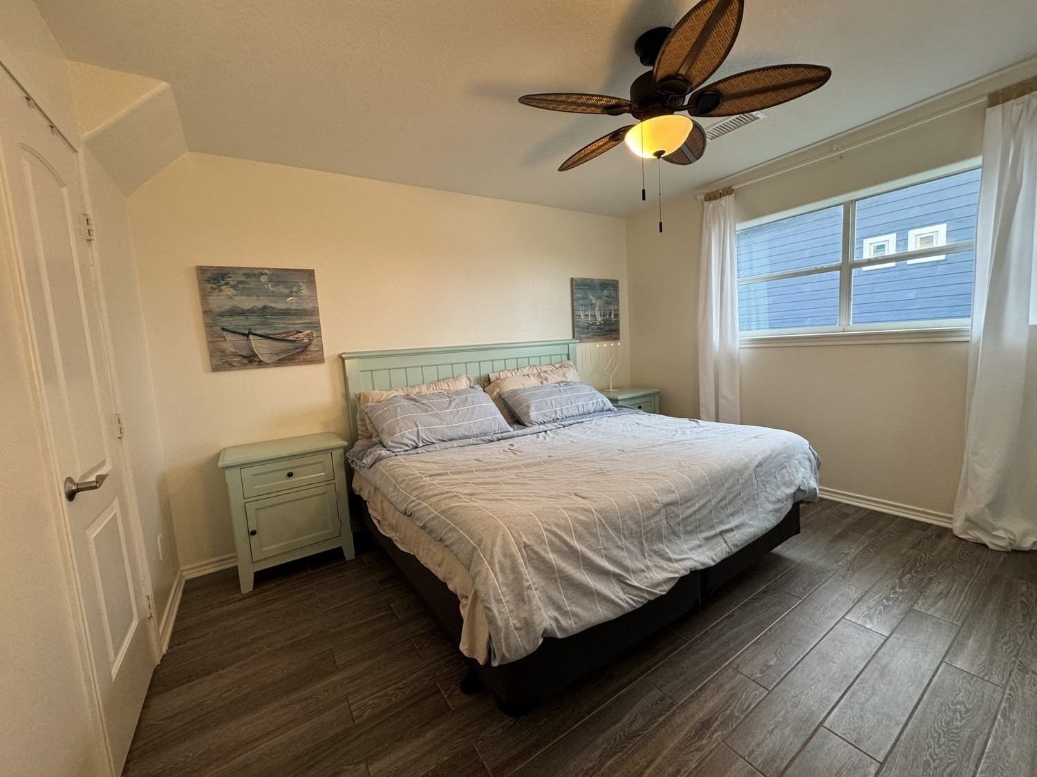 Salty Fins Beach House