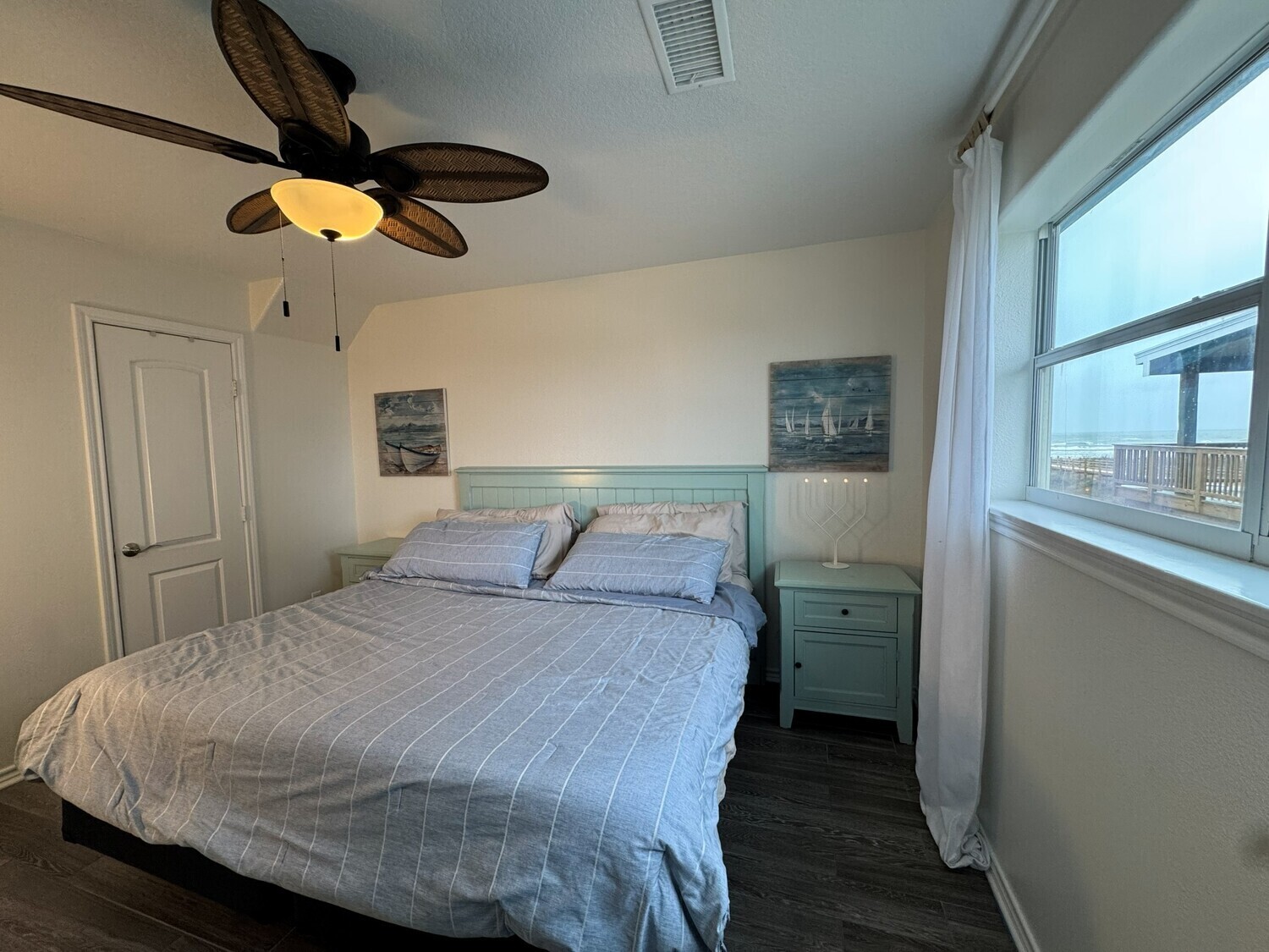 Salty Fins Beach House