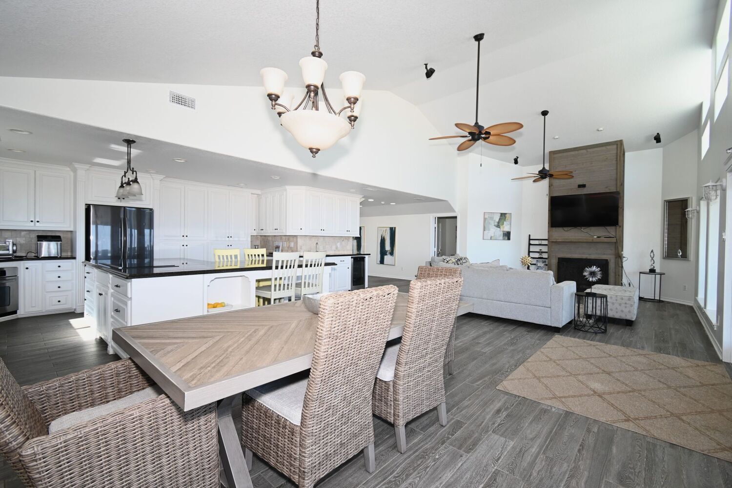 Salty Fins Beach House