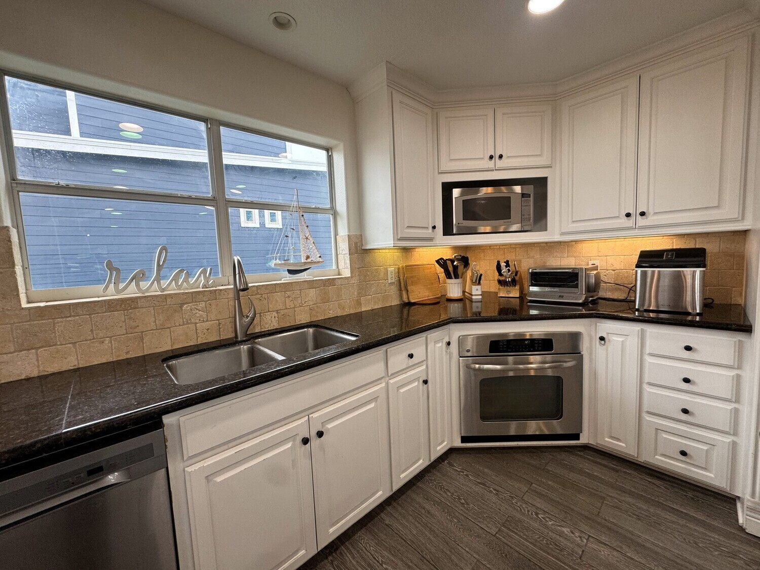 Salty Fins Beach House