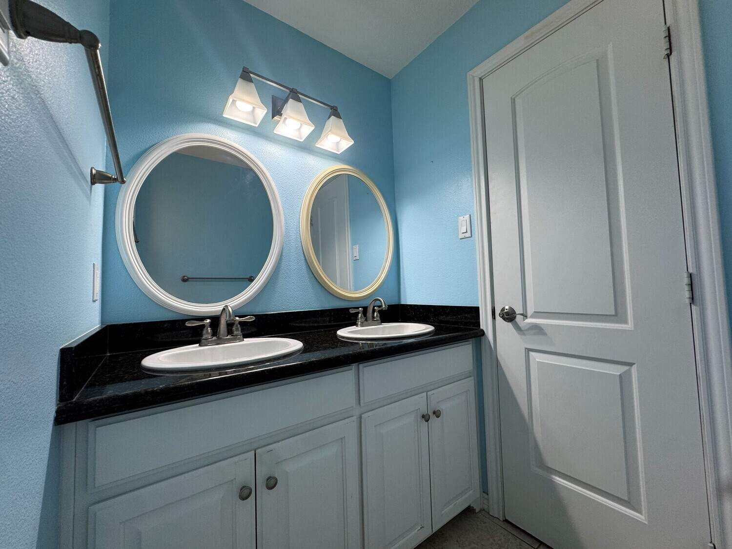 Salty Fins Beach House